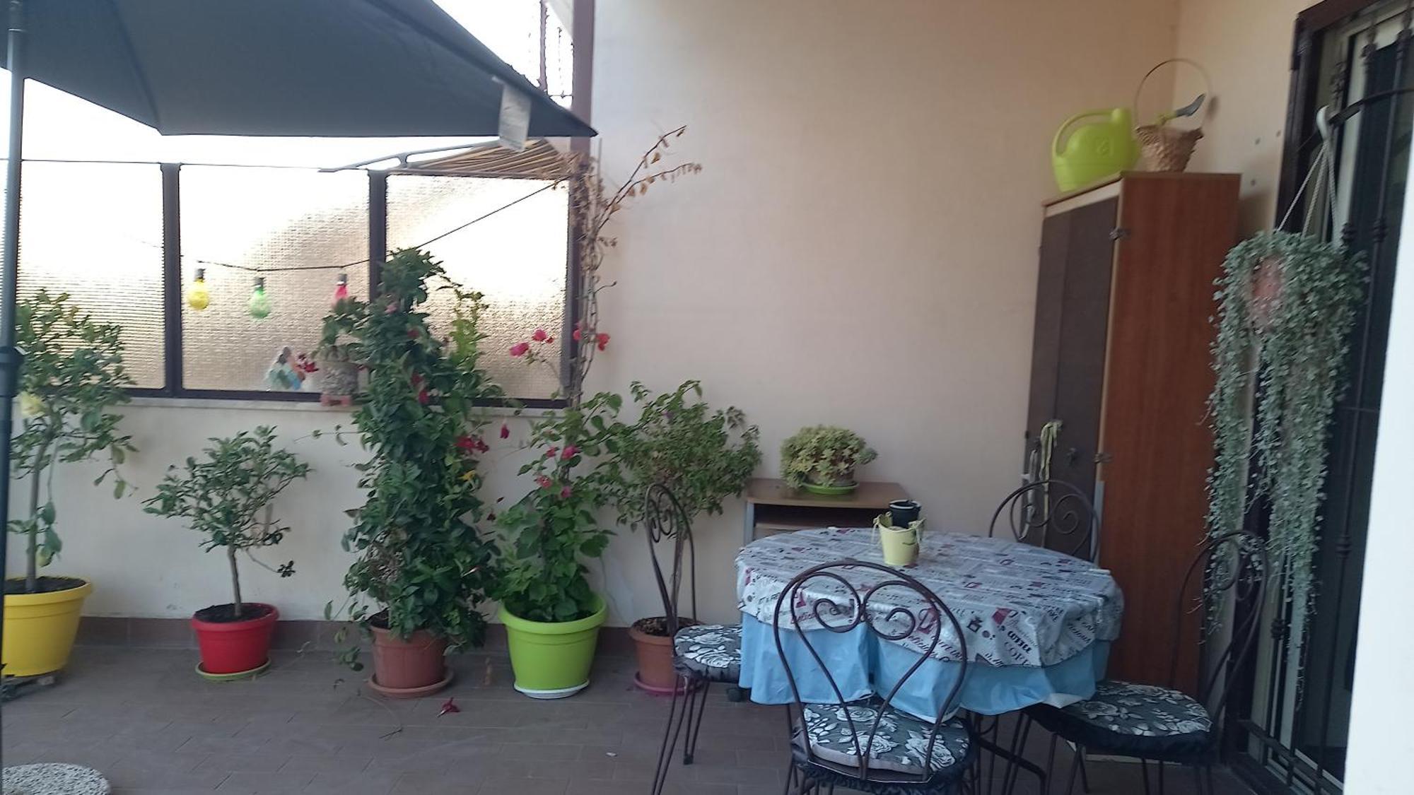 A Santy'S House 1Piano-No Lift-Shuttle A Pagamento-Raggiungibile A Piedi Aeroporto-Fermata Bus Fiera Di Roma A 3 Minuti-Air Condiz Ed Extra Bed For A Fee A Pagamento Apartment Fiumicino Exterior photo